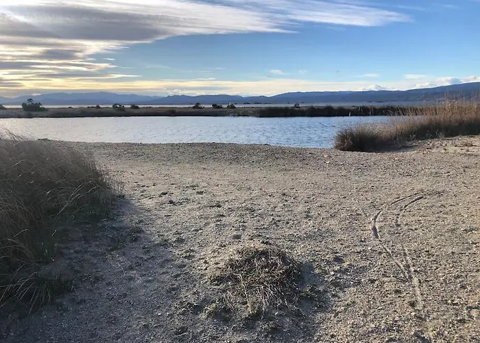 T2 Terrasse, Calme, Proche Et Commodites Le Barcarès