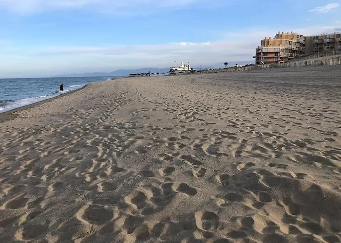 T2 Terrasse, Calme, Proche Et Commodites Feriehus *