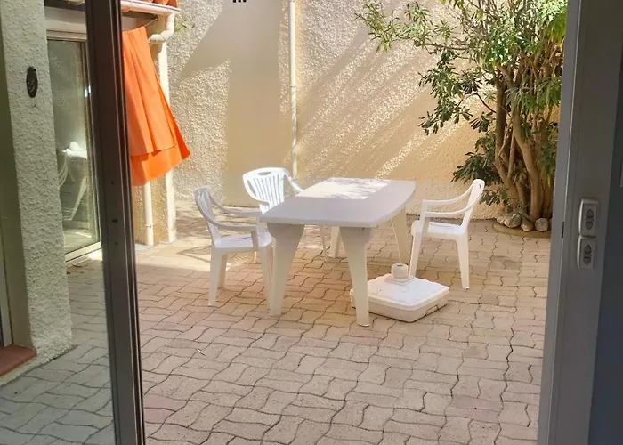 T2 Terrasse, Calme, Proche Et Commodités Hébergement de vacances *
