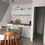 Le Zodiaque A La Clim Terrasse 4 Personnes Сasa de vacaciones *
