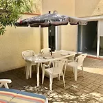 Le Zodiaque A La Clim Terrasse 4 Personnes Сasa de vacaciones *