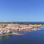 Le Zodiaque A La Clim Terrasse 4 Personnes Tatil Evi *