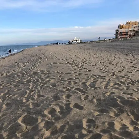T2 Terrasse, Calme, Proche Et Commodites Prázdninový dům *