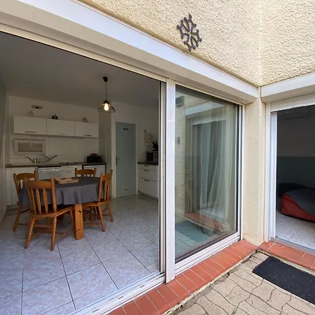 Сasa de vacaciones Le Zodiaque A La Clim Terrasse 4 Personnes Le Barcarès